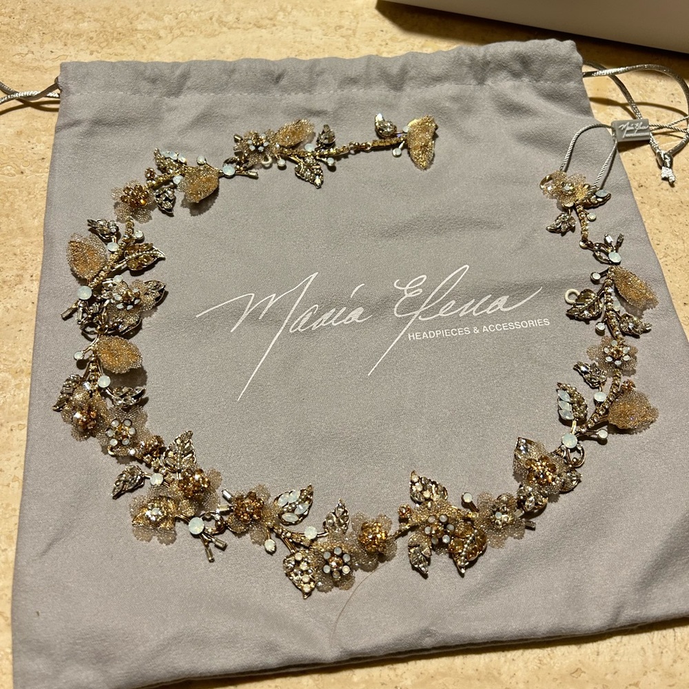 Maria Elena Headpiece NWT